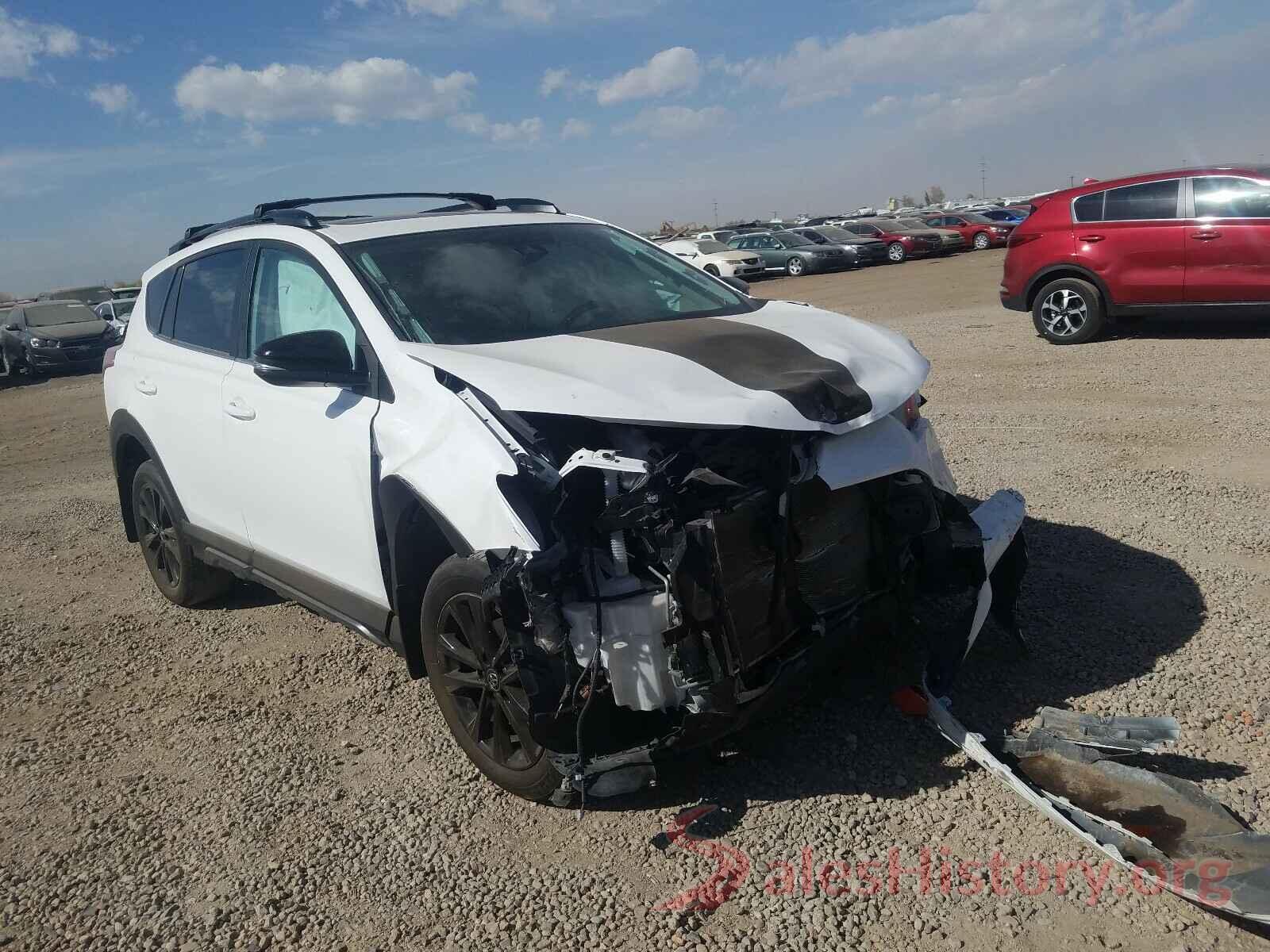 2T3RFREV4JW841394 2018 TOYOTA RAV4