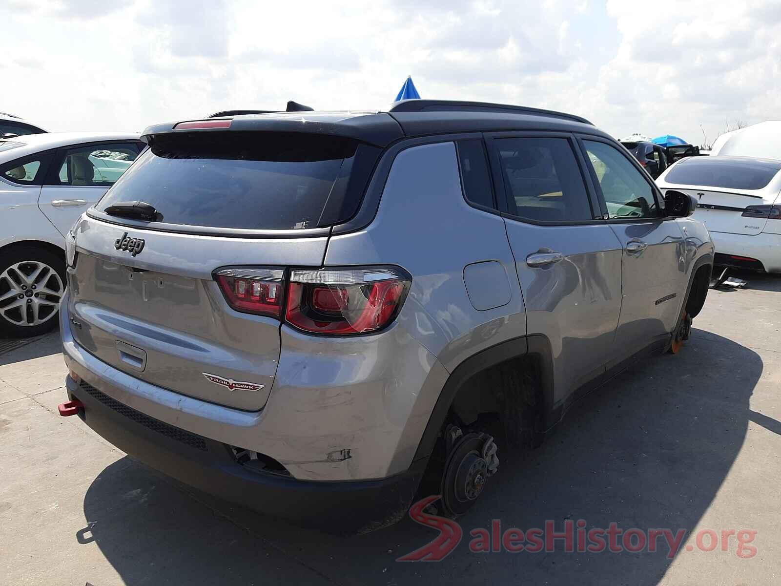 3C4NJDDB8KT733263 2019 JEEP COMPASS