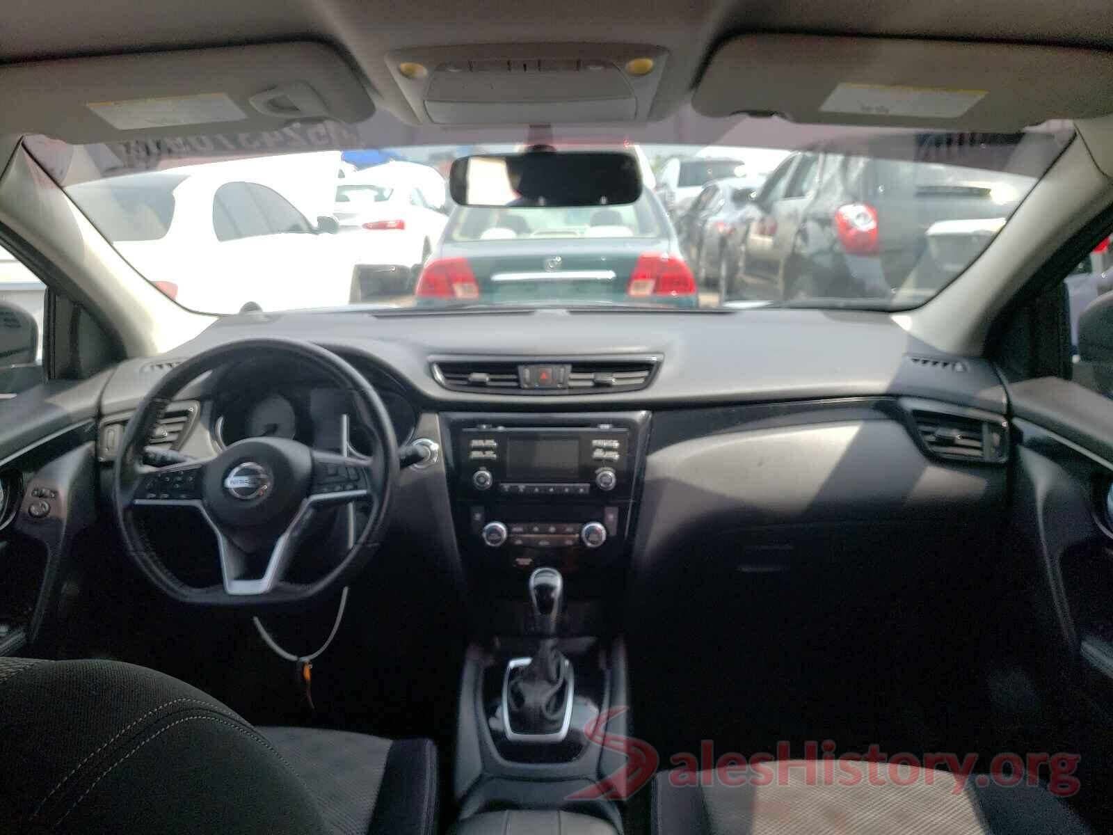 JN1BJ1CP5HW016632 2017 NISSAN ROGUE