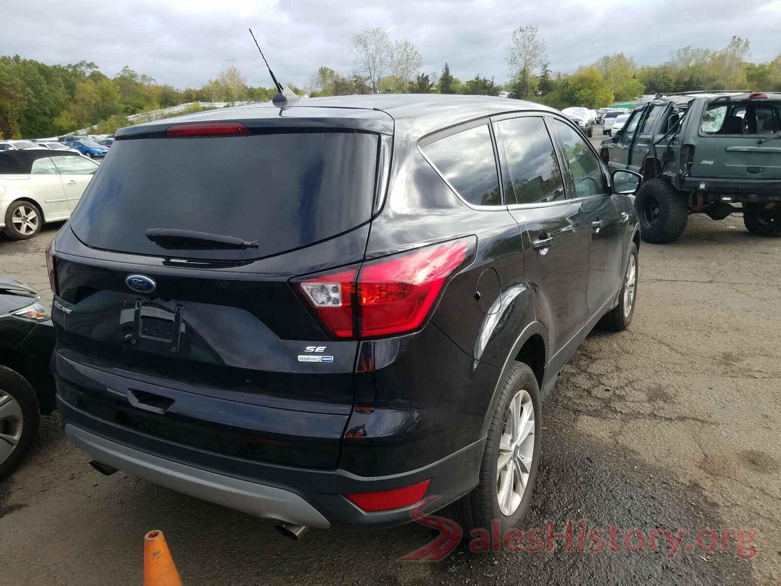 1FMCU9GD7KUB30296 2019 FORD ESCAPE