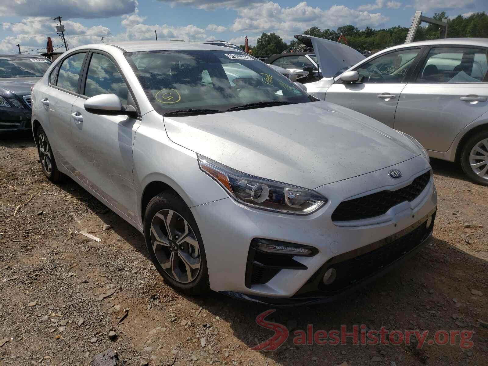 3KPF24AD2ME287447 2021 KIA FORTE