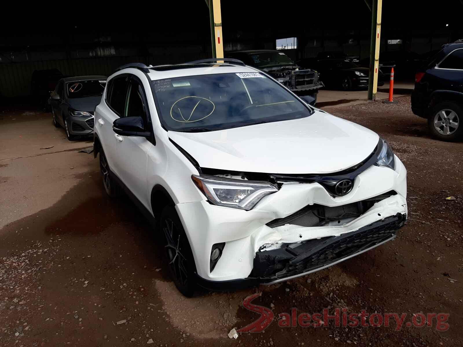 JTMNFREV9HJ112976 2017 TOYOTA RAV4