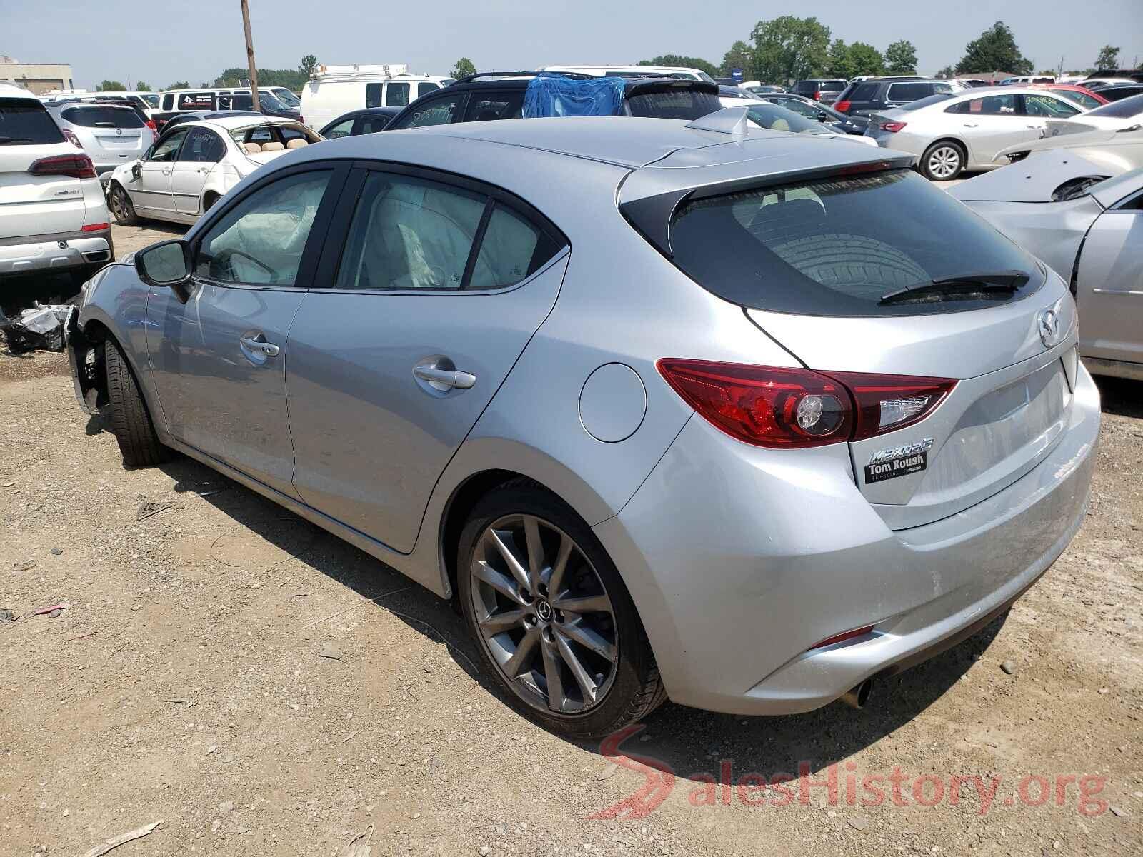 3MZBN1L38JM191068 2018 MAZDA 3