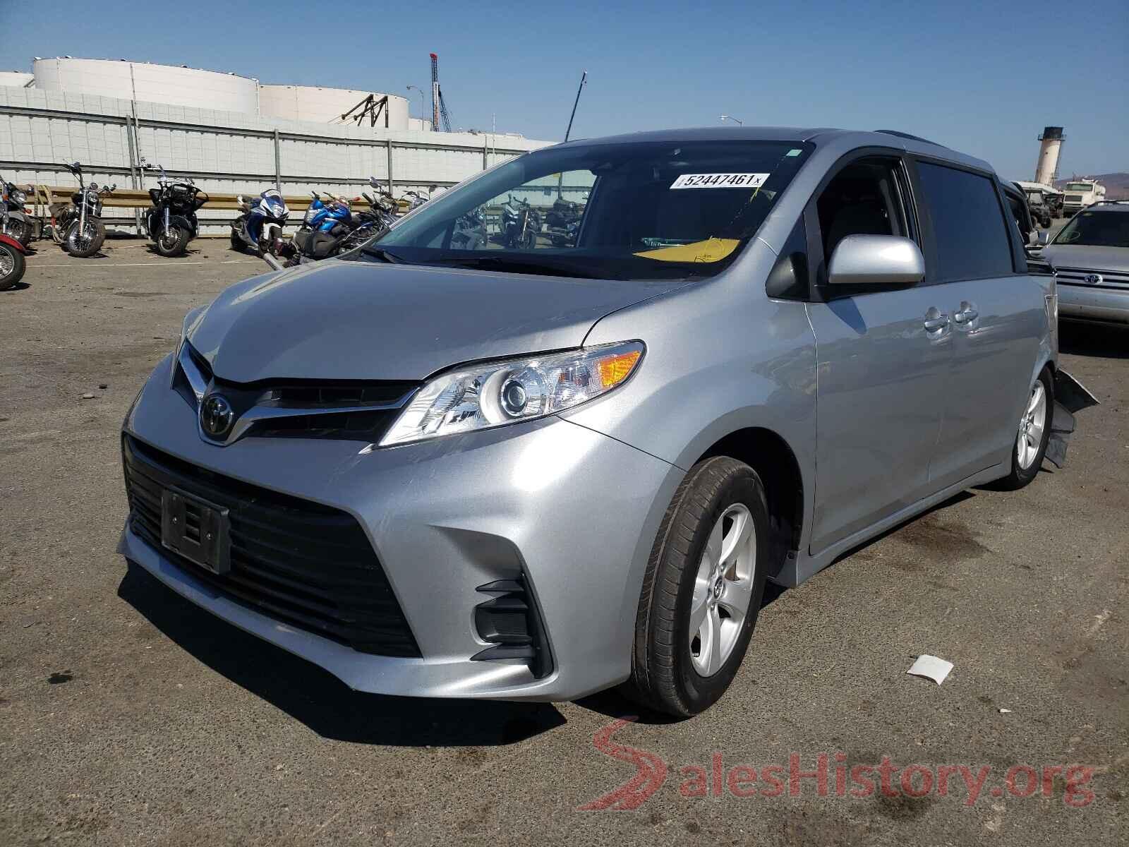 5TDKZ3DC5KS968227 2019 TOYOTA SIENNA