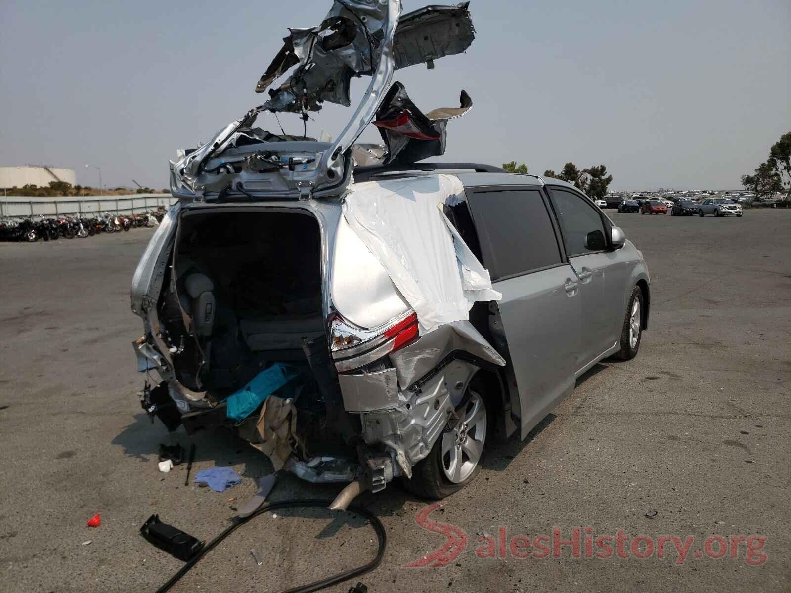 5TDKZ3DC5KS968227 2019 TOYOTA SIENNA