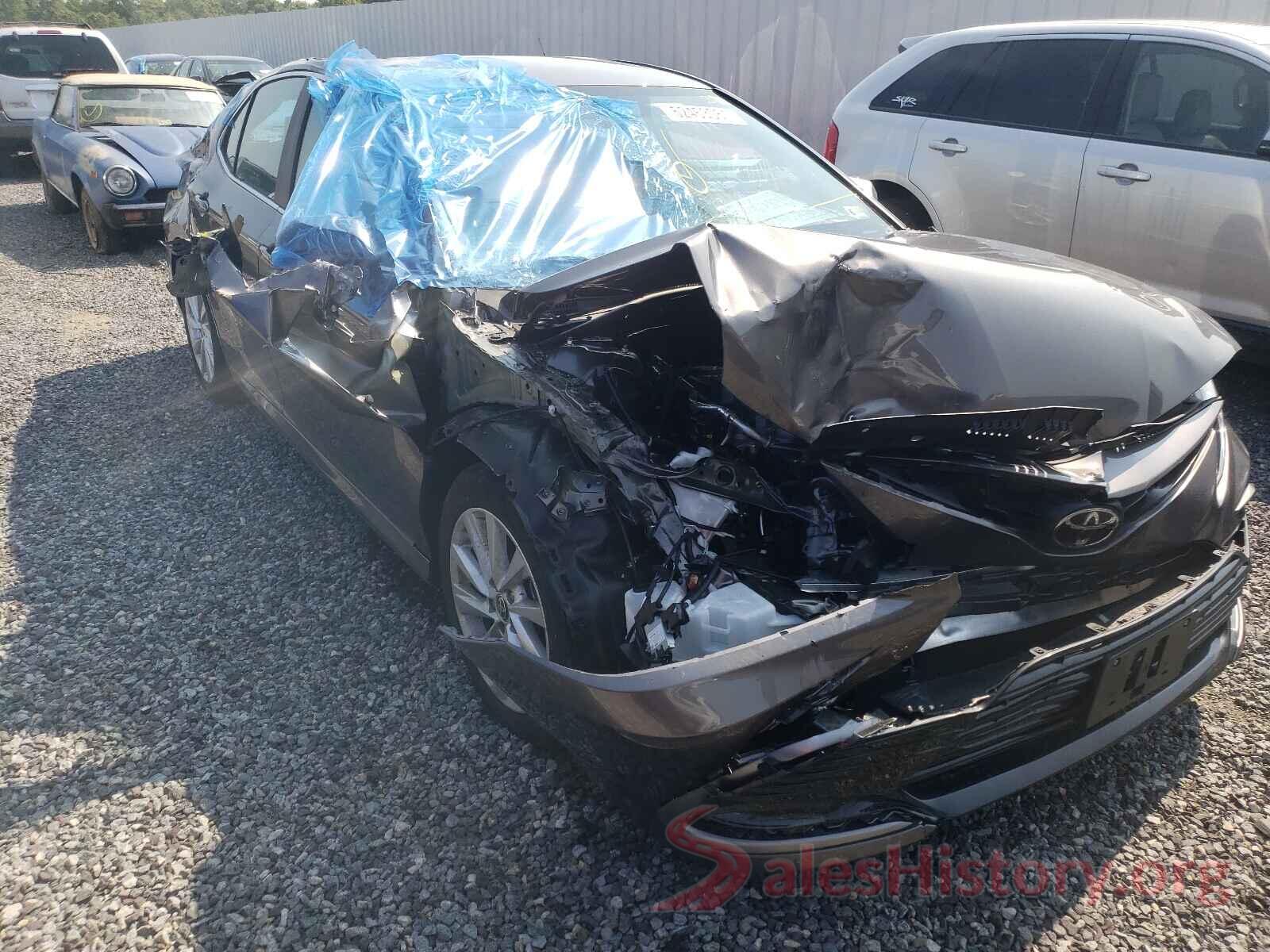 4T1C11AK5MU565774 2021 TOYOTA CAMRY