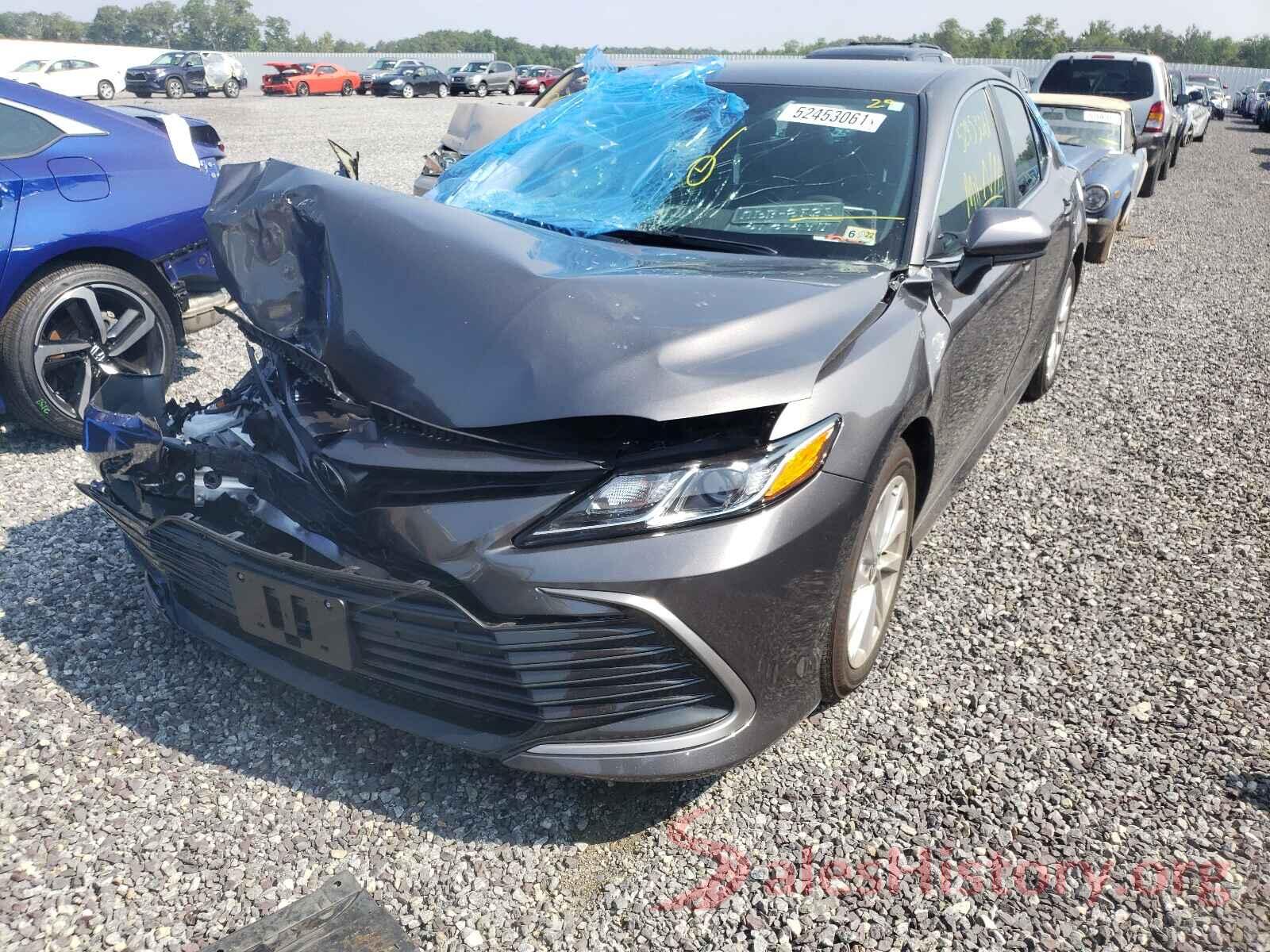 4T1C11AK5MU565774 2021 TOYOTA CAMRY