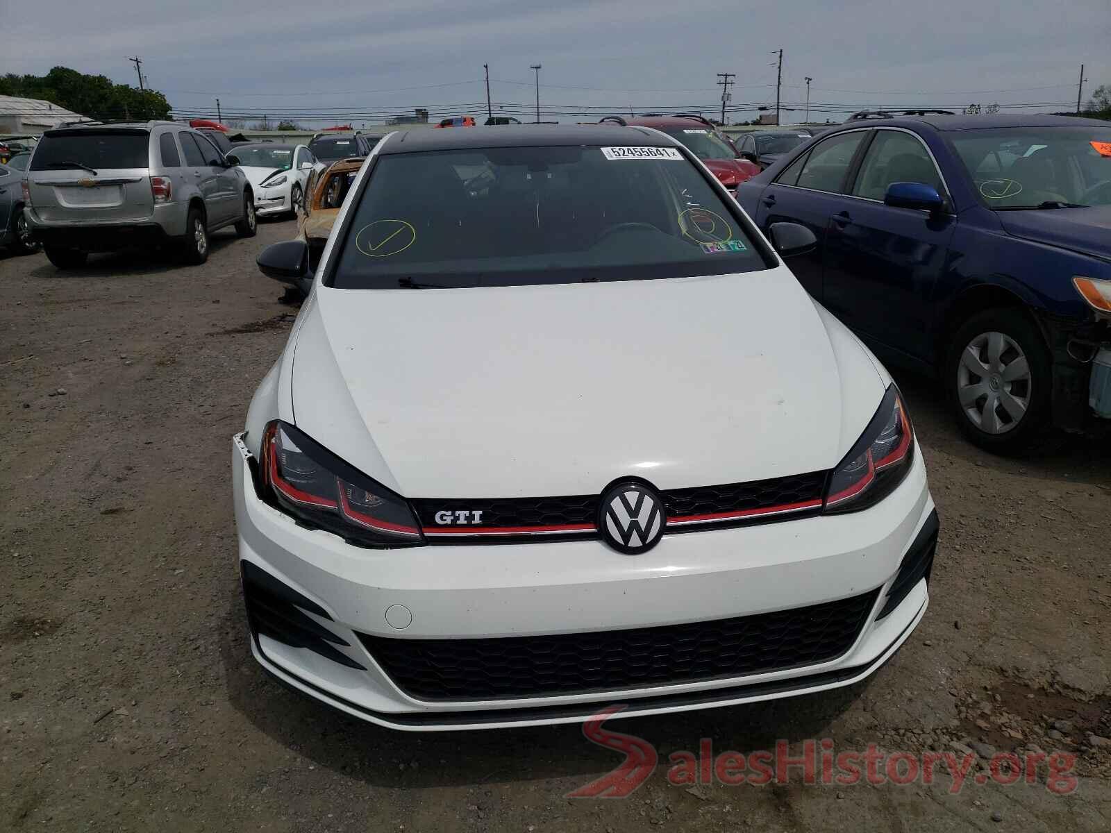 3VW447AU7JM288529 2018 VOLKSWAGEN GTI