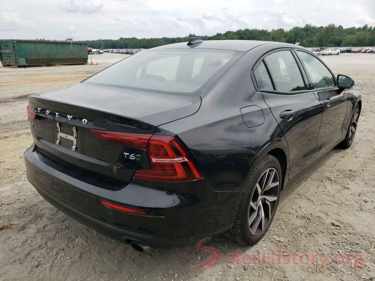 7JRA22TK2LG038060 2020 VOLVO S60