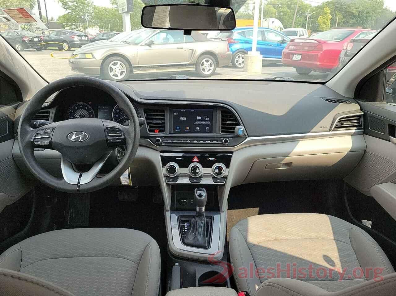 5NPD84LF9KH415227 2019 HYUNDAI ELANTRA