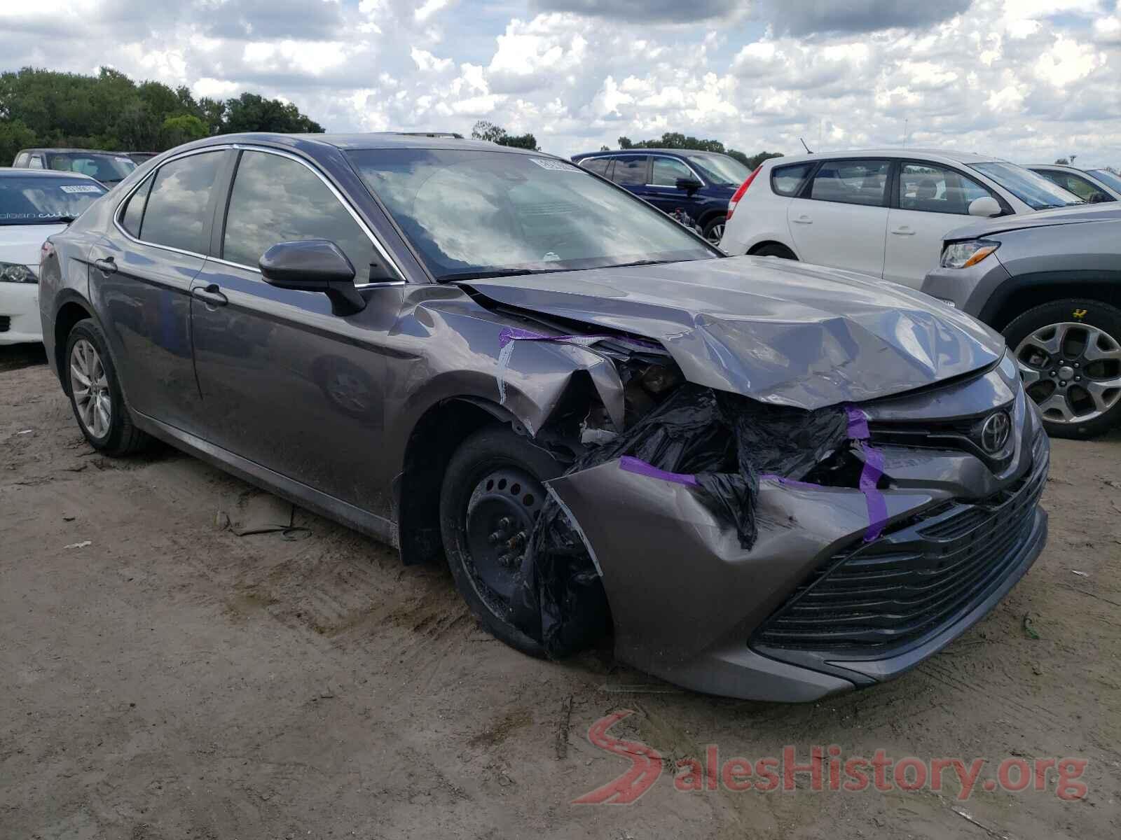 4T1B11HK6JU010510 2018 TOYOTA CAMRY