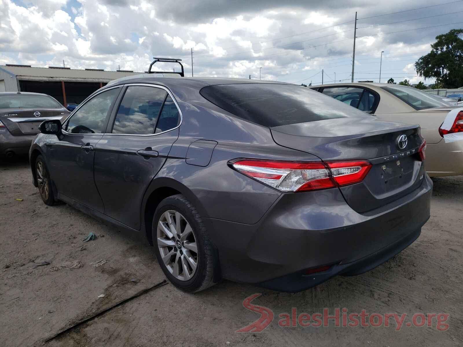 4T1B11HK6JU010510 2018 TOYOTA CAMRY