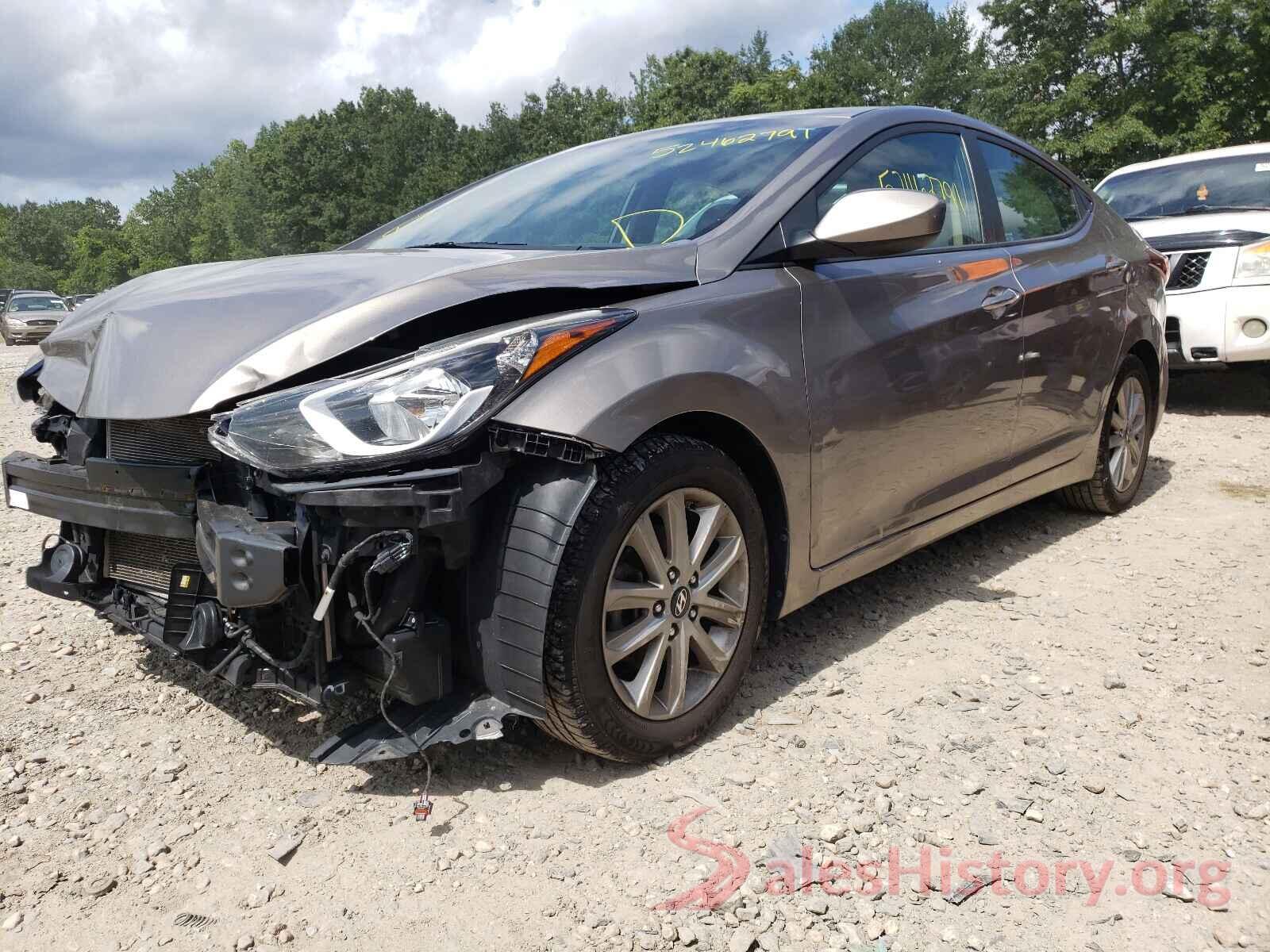 5NPDH4AE9GH773235 2016 HYUNDAI ELANTRA