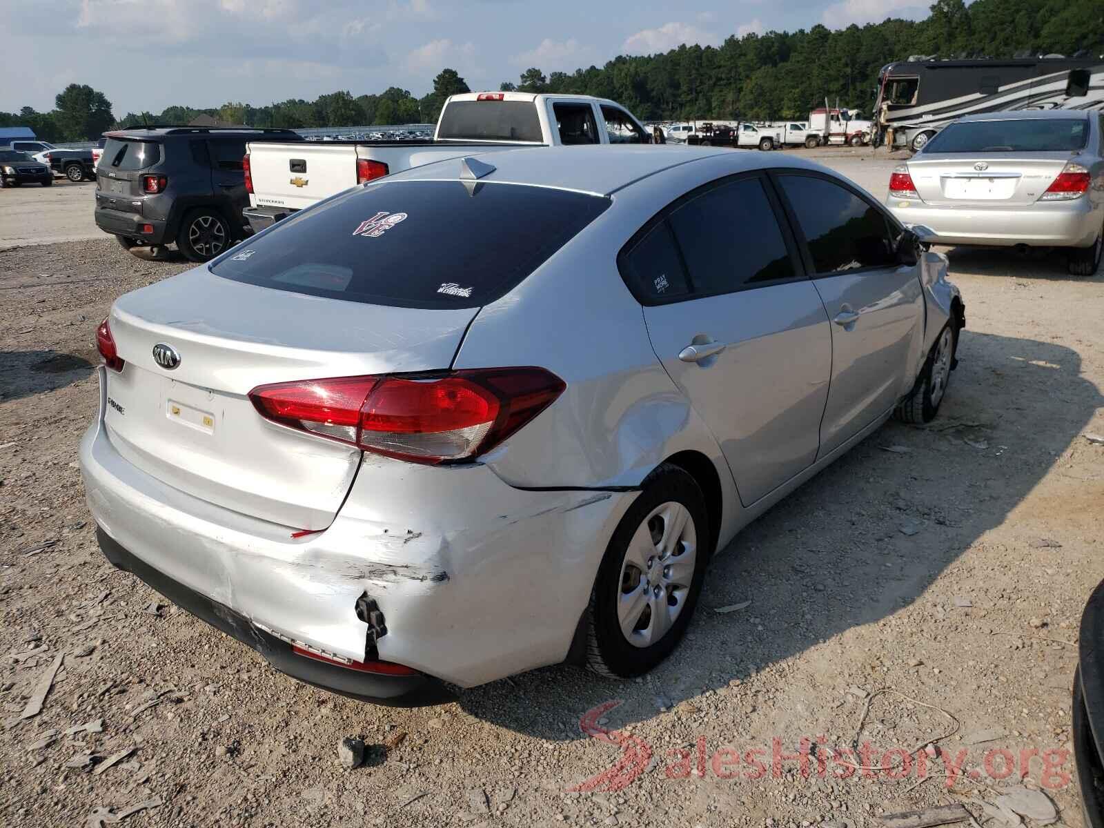 3KPFK4A74HE124461 2017 KIA FORTE