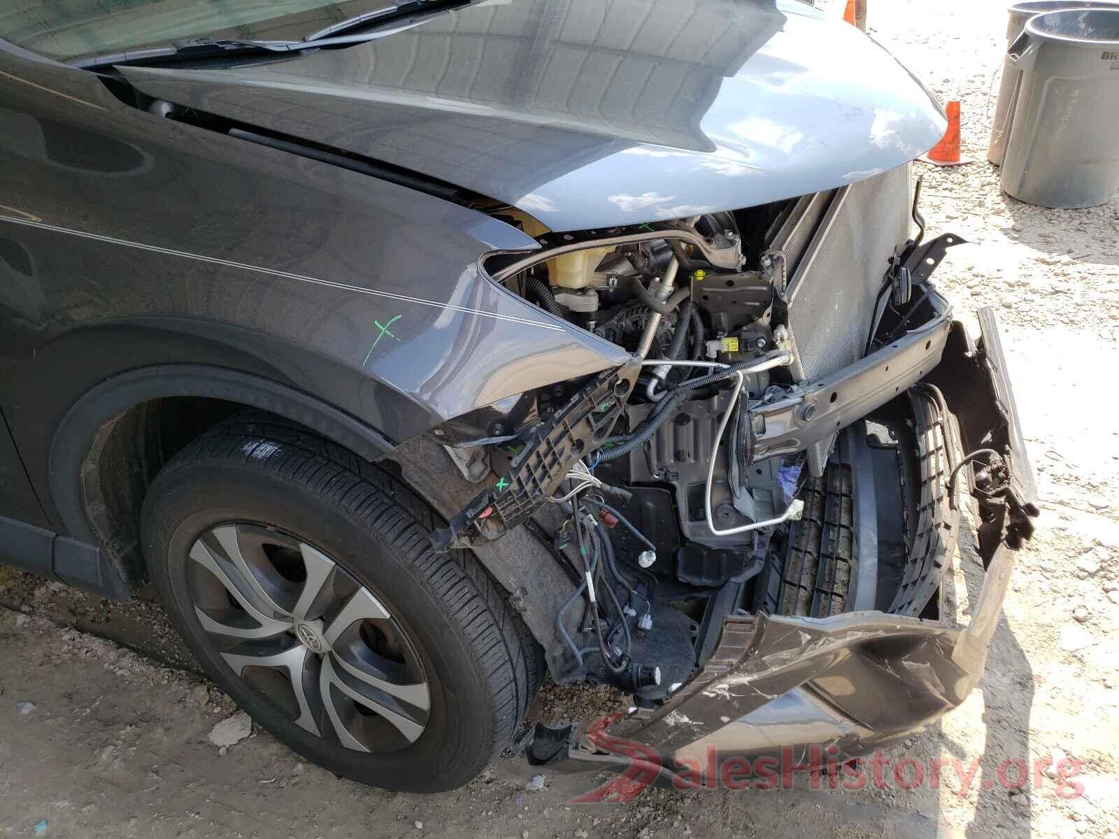 JTMZFREV8HJ147574 2017 TOYOTA RAV4