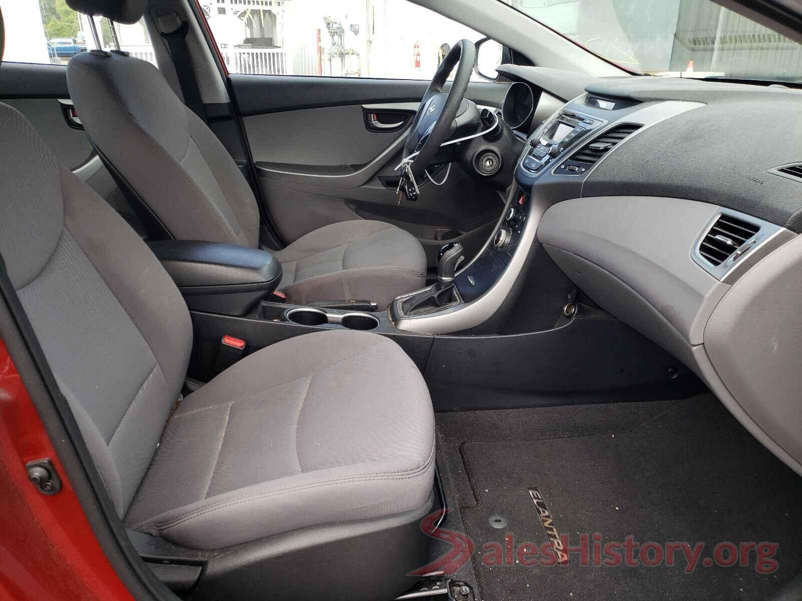 5NPDH4AE9GH744110 2016 HYUNDAI ELANTRA