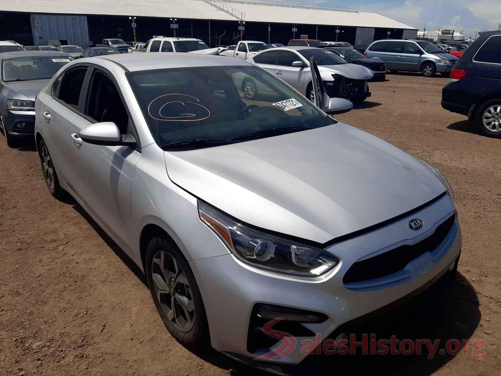 3KPF24AD2ME337859 2021 KIA FORTE