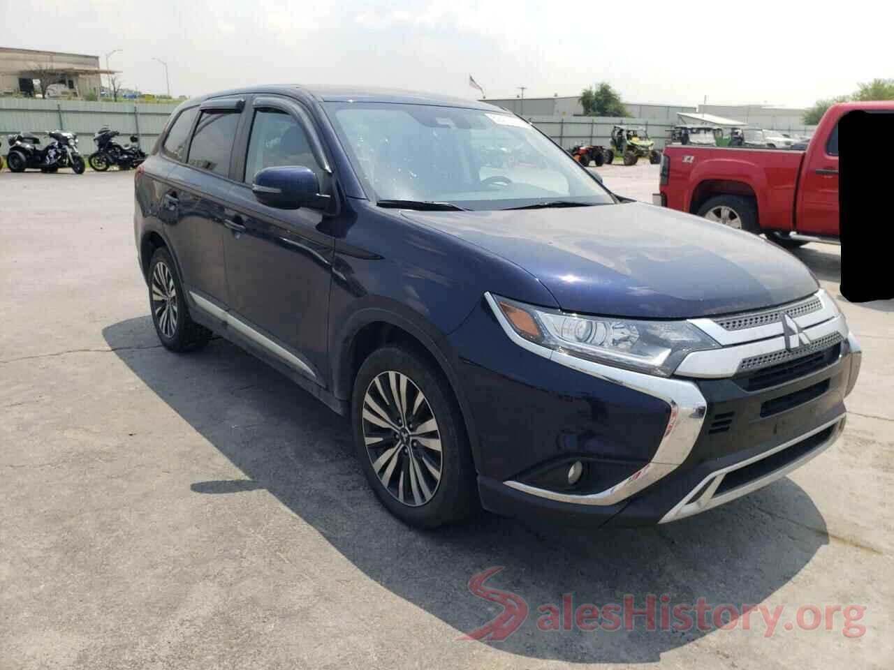 JA4AZ3A33LZ022167 2020 MITSUBISHI OUTLANDER