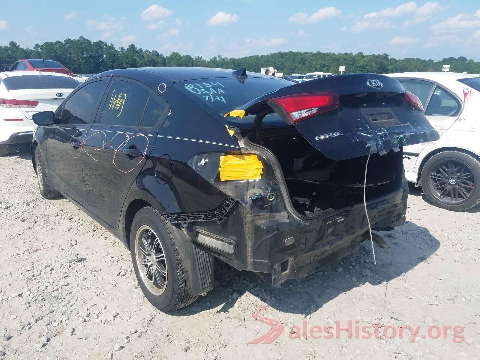 3KPFK4A72JE276888 2018 KIA FORTE