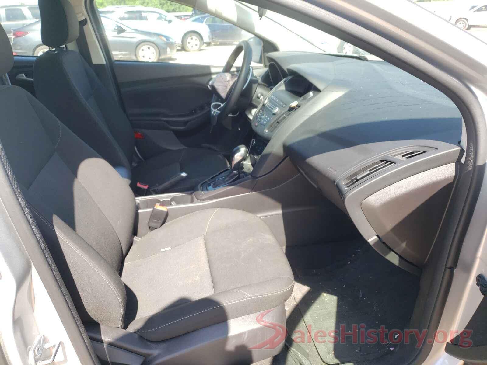 1FADP3F24JL207097 2018 FORD FOCUS