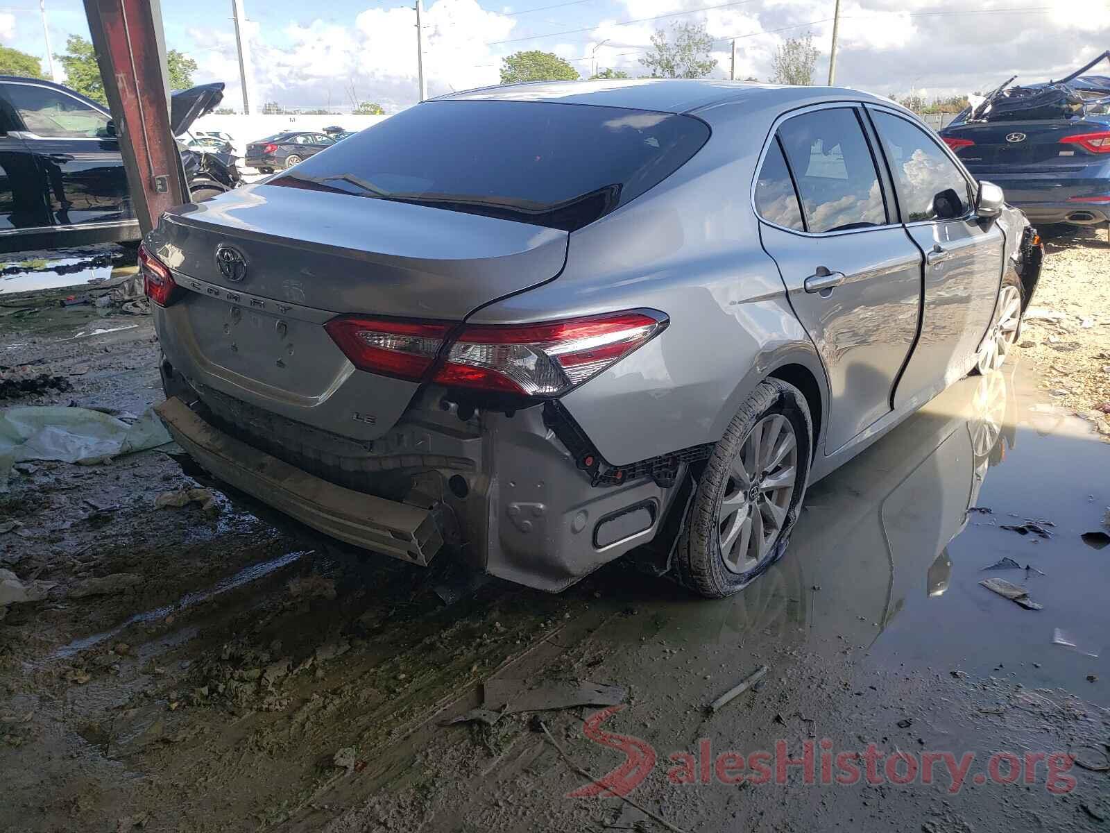 4T1B11HK7JU052829 2018 TOYOTA CAMRY