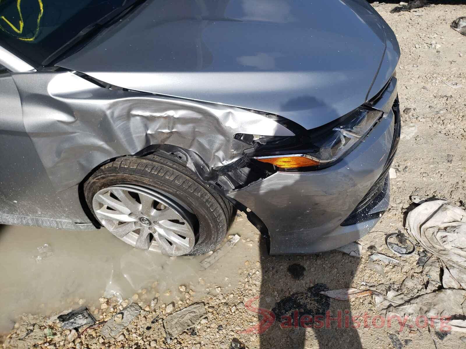 4T1B11HK7JU052829 2018 TOYOTA CAMRY