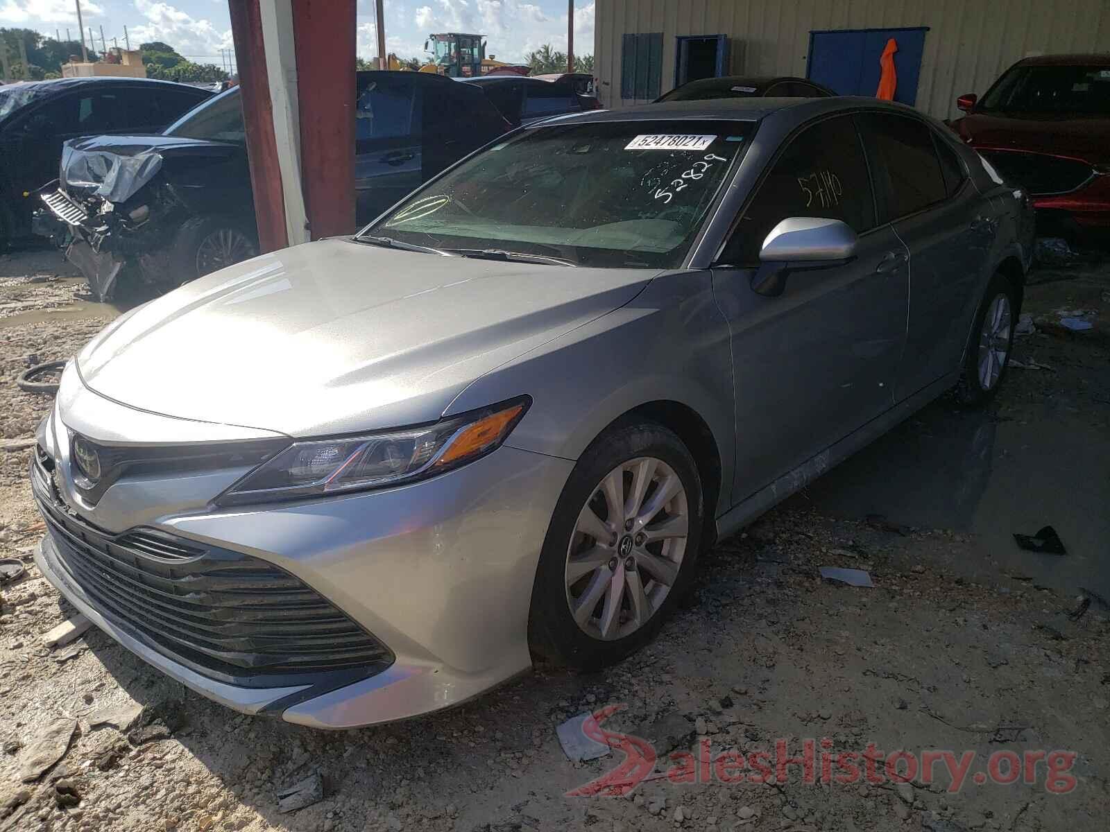 4T1B11HK7JU052829 2018 TOYOTA CAMRY