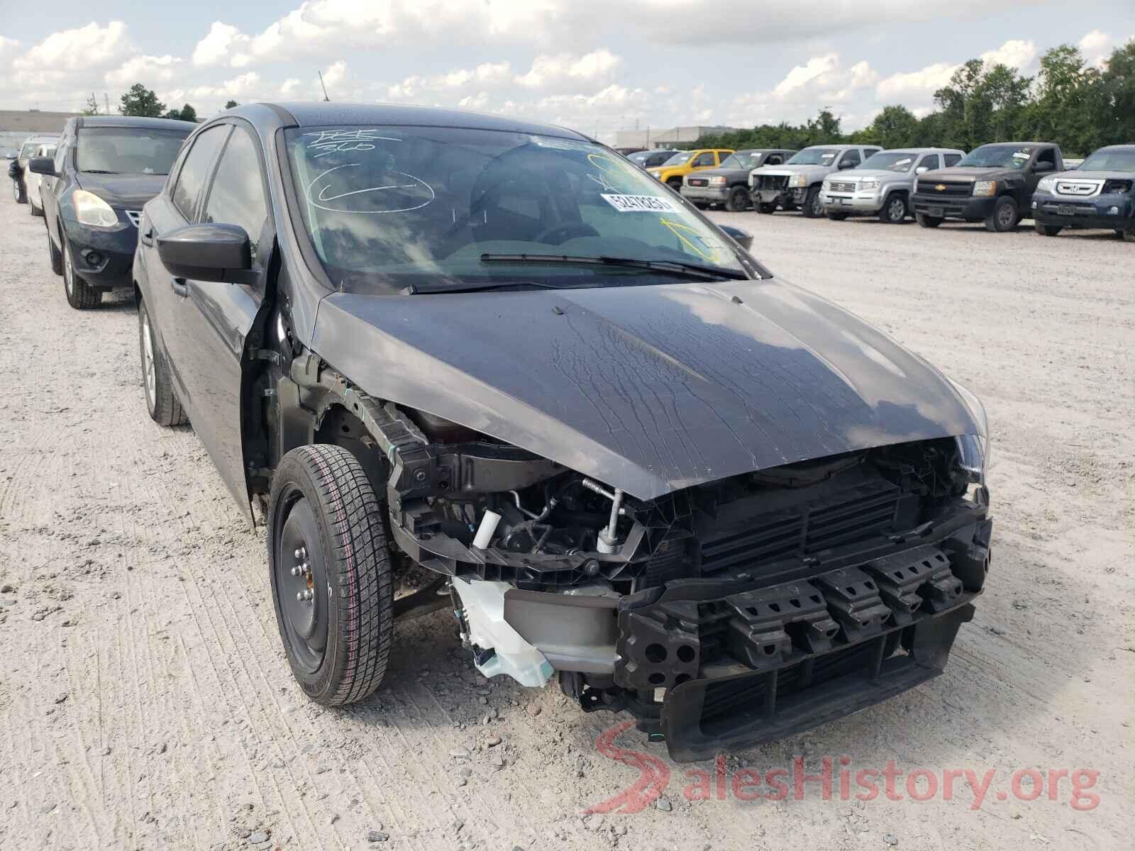 1FADP3K23JL268981 2018 FORD FOCUS