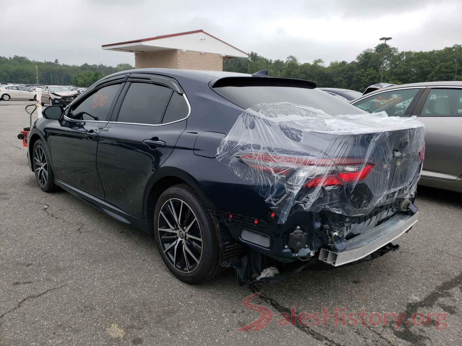 4T1G11AK3MU556945 2021 TOYOTA CAMRY