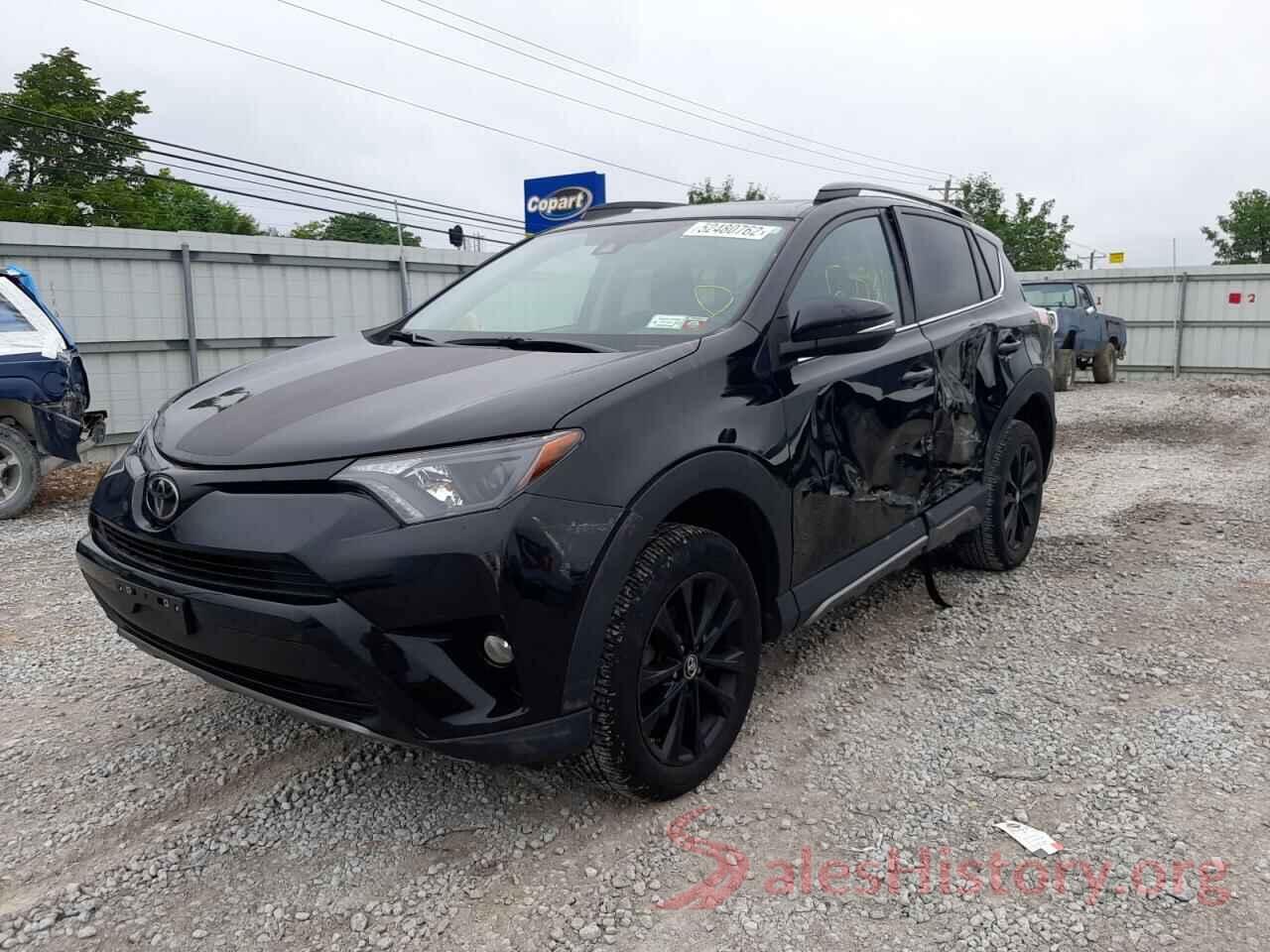 2T3RFREVXJW810439 2018 TOYOTA RAV4