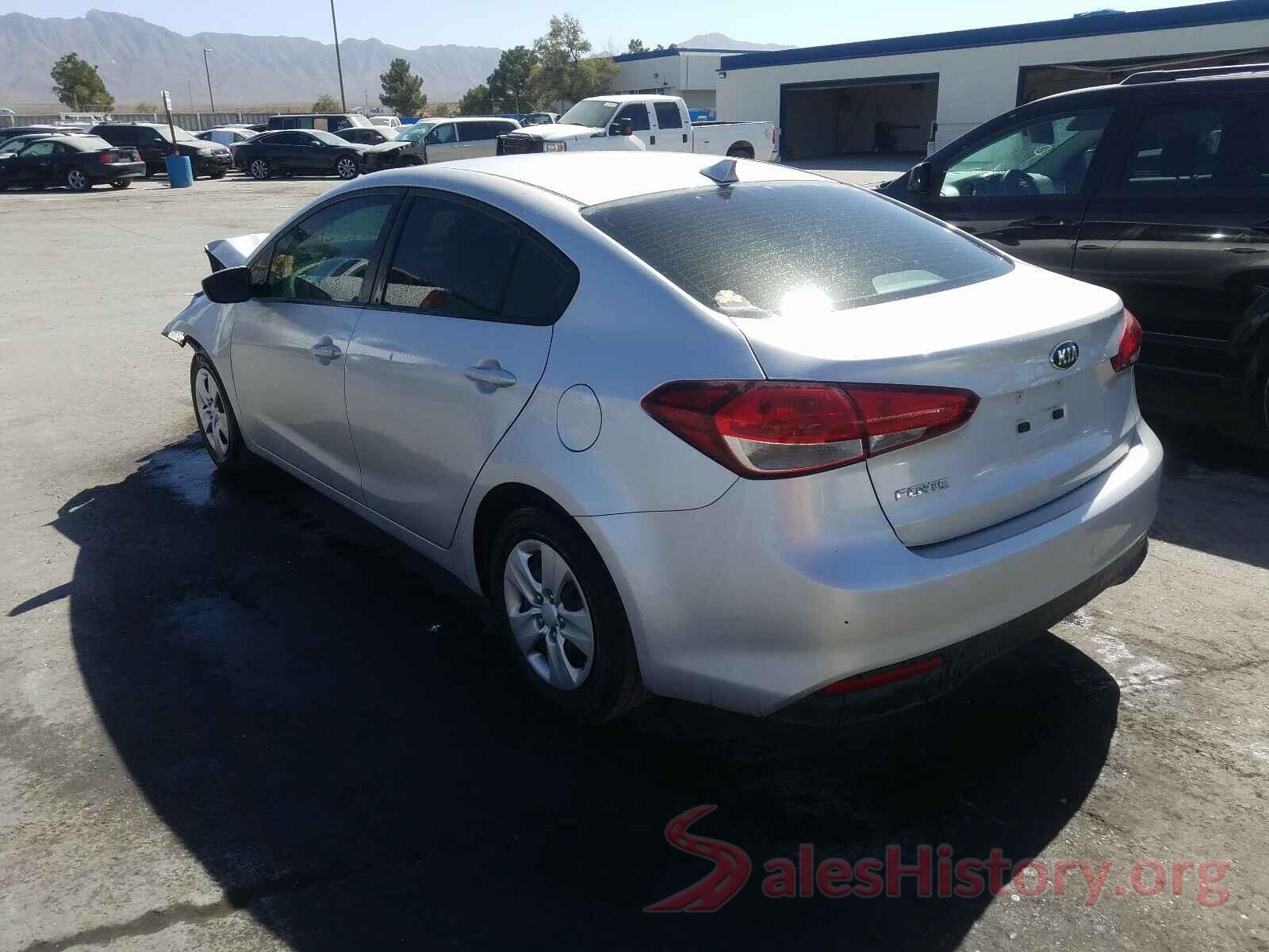 3KPFK4A78HE139545 2017 KIA FORTE