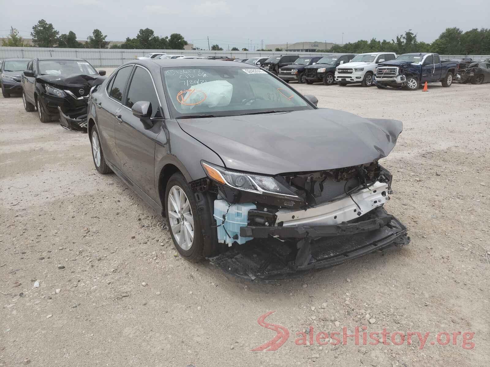 4T1C11AK4MU593923 2021 TOYOTA CAMRY