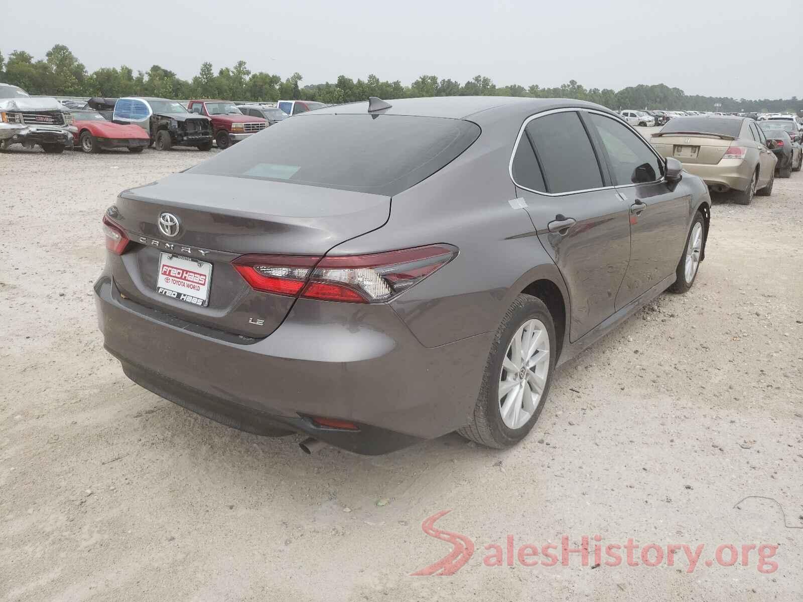 4T1C11AK4MU593923 2021 TOYOTA CAMRY