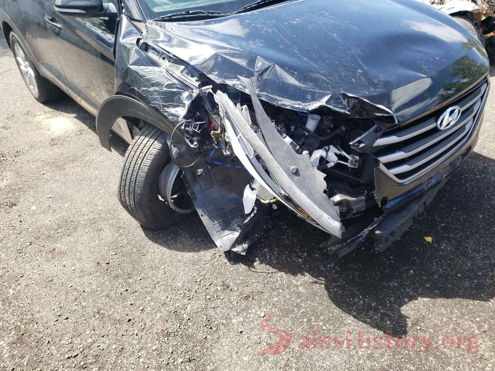 KM8J33A48JU778602 2018 HYUNDAI TUCSON