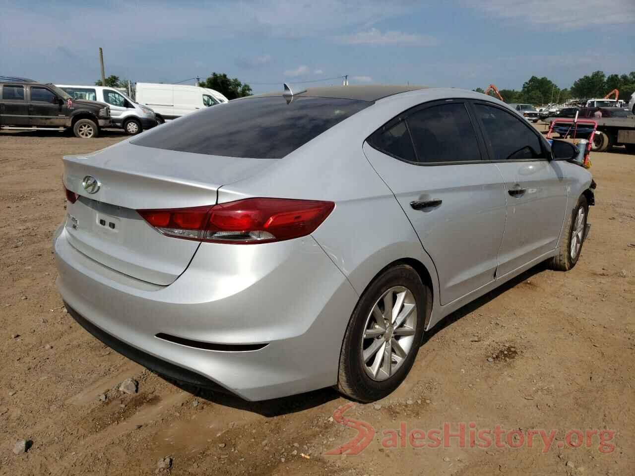 5NPD74LF9JH381808 2018 HYUNDAI ELANTRA