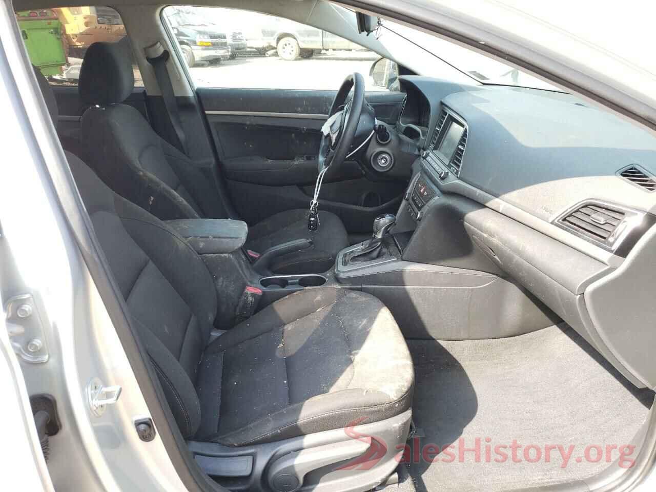 5NPD74LF9JH381808 2018 HYUNDAI ELANTRA