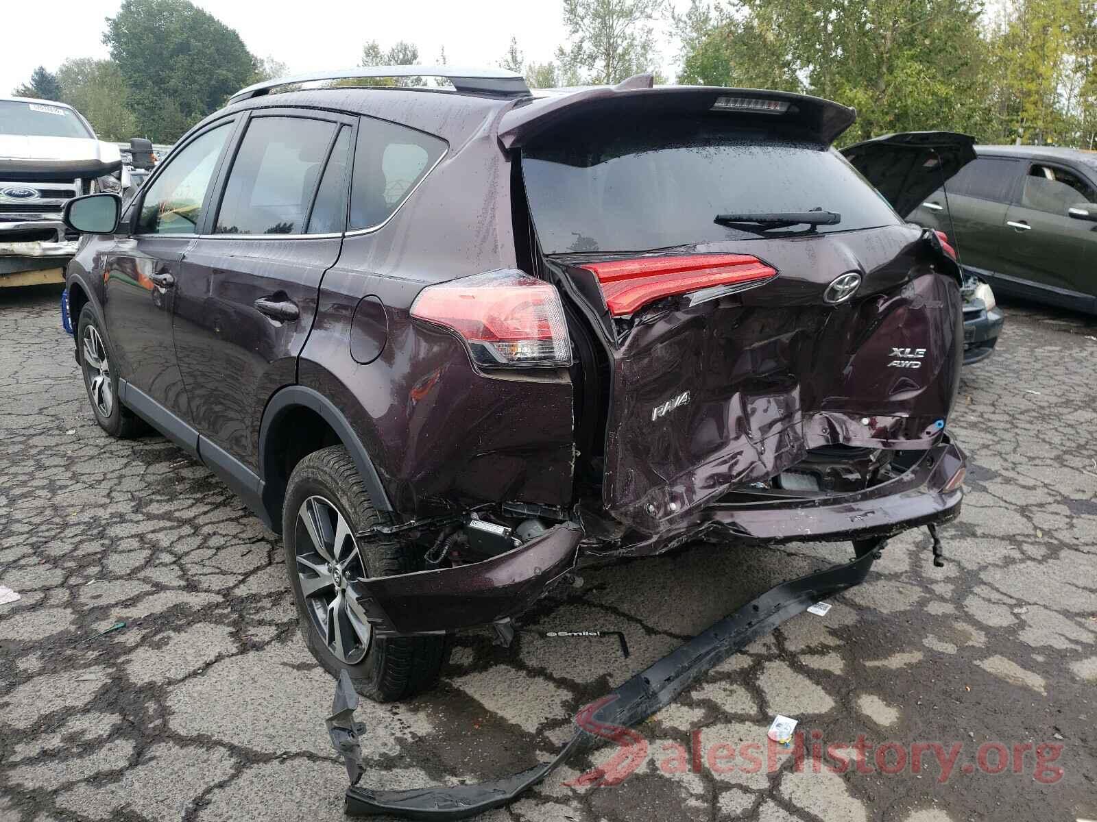 2T3RFREV8JW716320 2018 TOYOTA RAV4