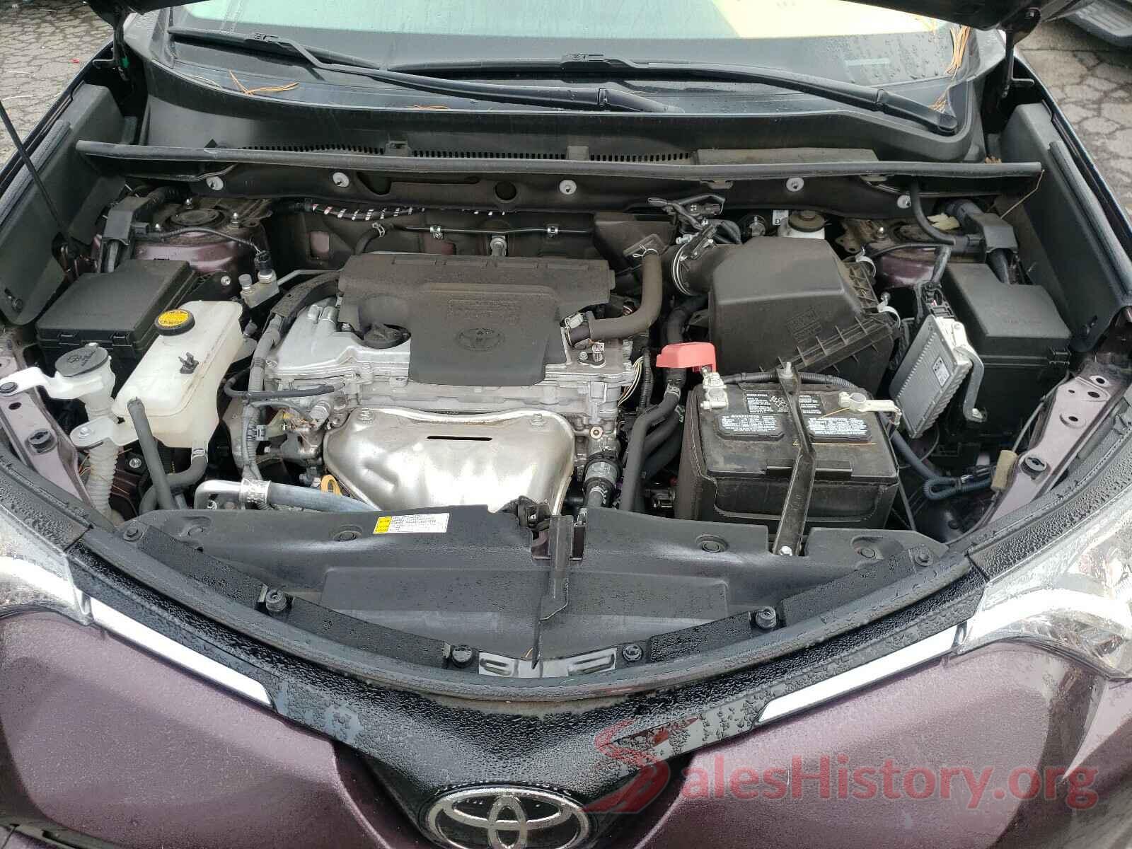 2T3RFREV8JW716320 2018 TOYOTA RAV4