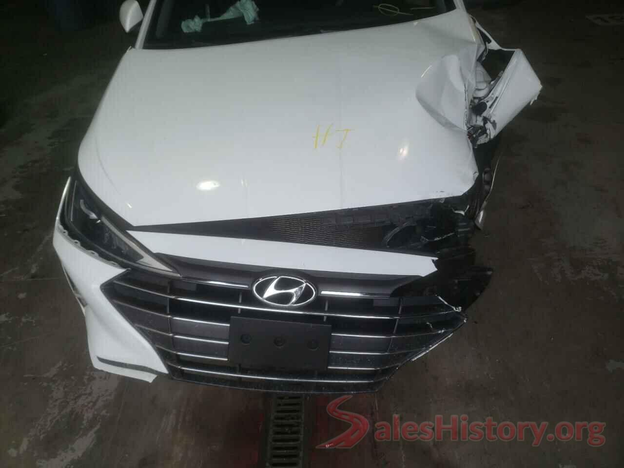 5NPD74LF2KH414116 2019 HYUNDAI ELANTRA