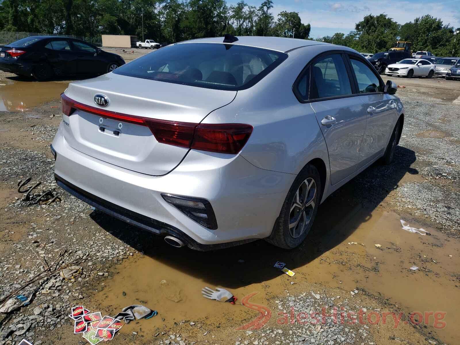 3KPF24AD7ME341471 2021 KIA FORTE