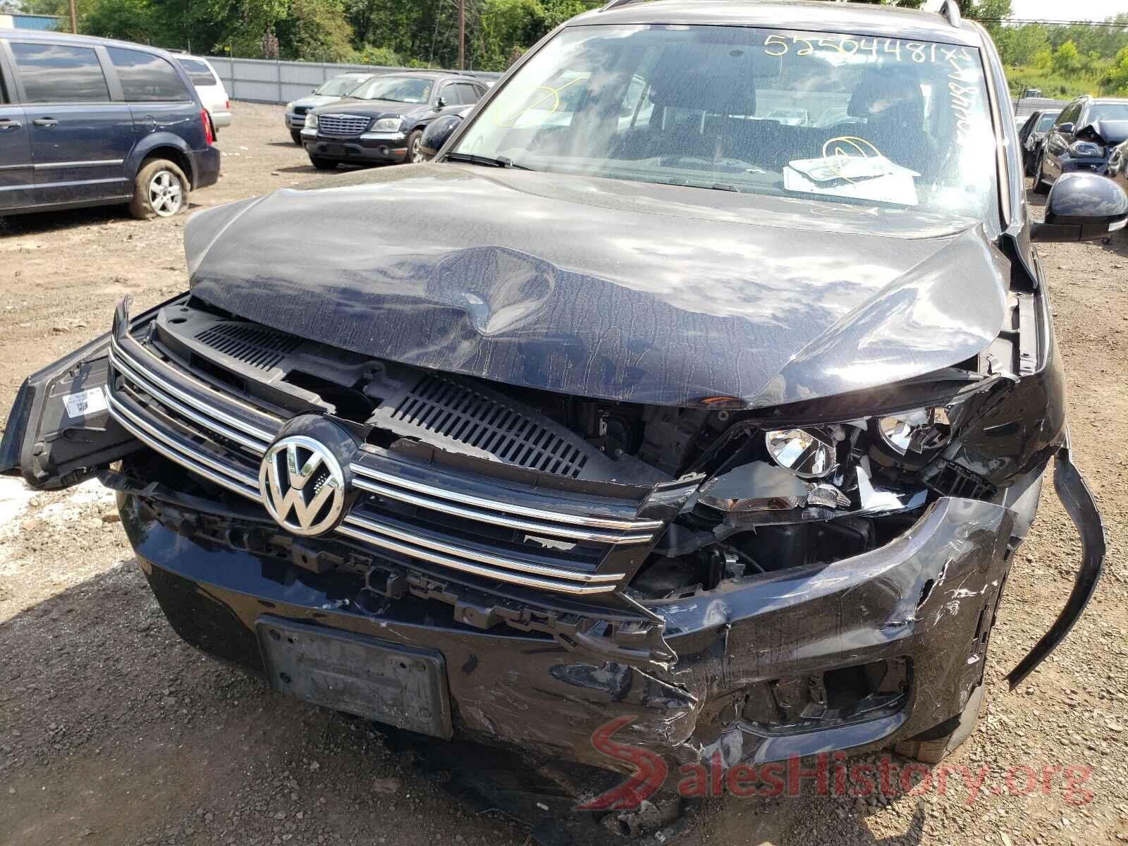 WVGBV7AX5HK051729 2017 VOLKSWAGEN TIGUAN