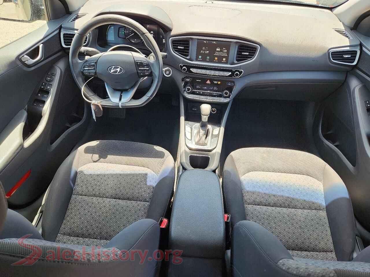 2018 HYUNDAI IONIQ VIN KMHC65LD8JU104362, interior dashboard