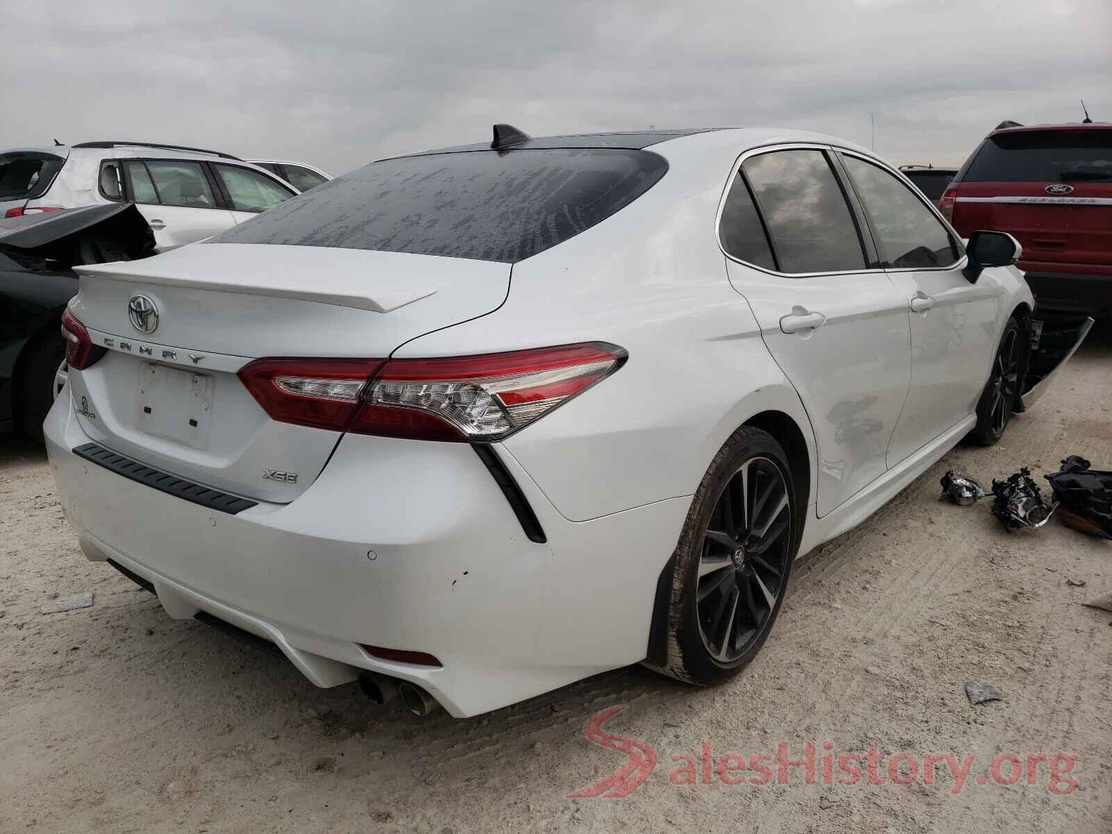 4T1B61HK3JU677214 2018 TOYOTA CAMRY