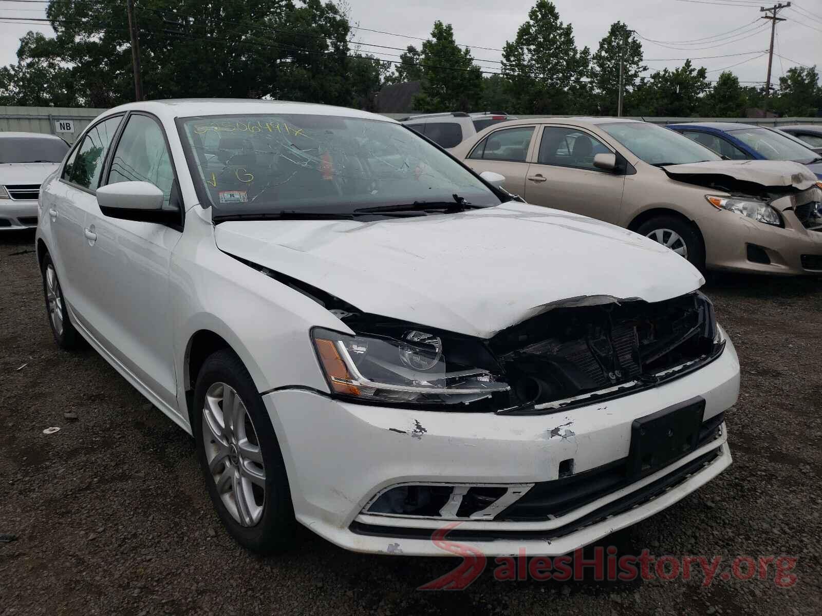 3VW2B7AJ2JM237068 2018 VOLKSWAGEN JETTA