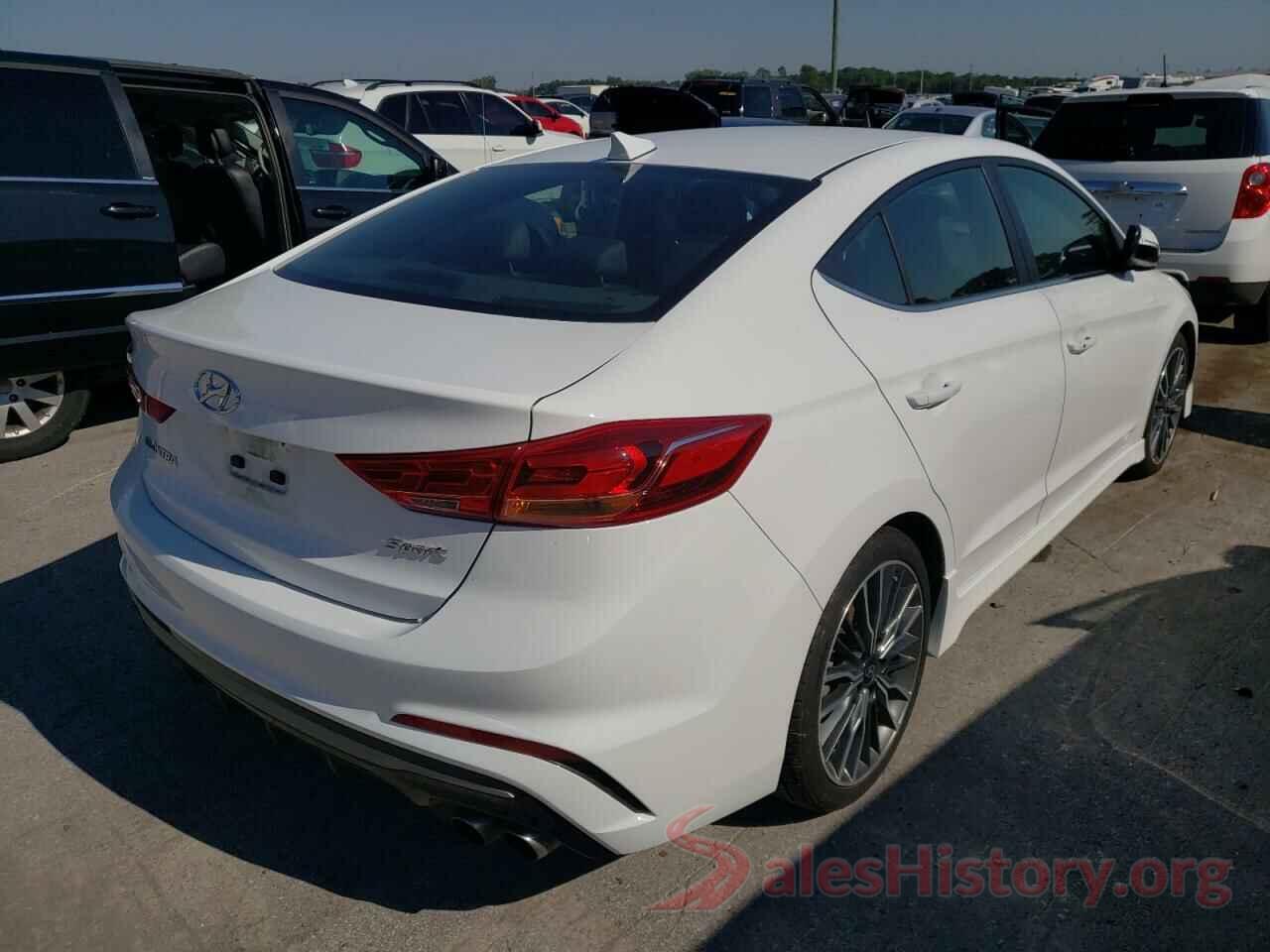 KMHD04LB3JU532225 2018 HYUNDAI ELANTRA