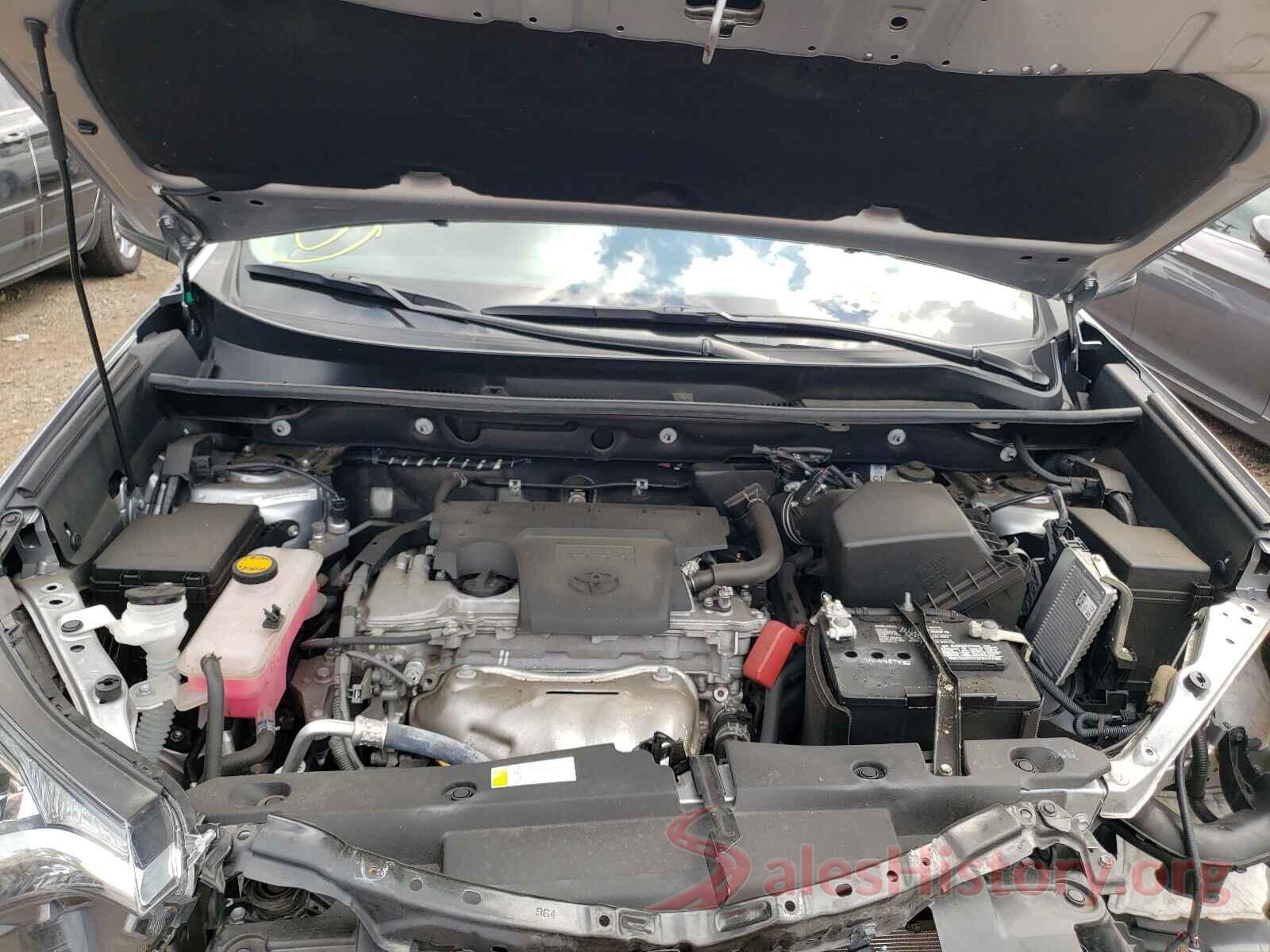 2T3BFREV3JW721491 2018 TOYOTA RAV4