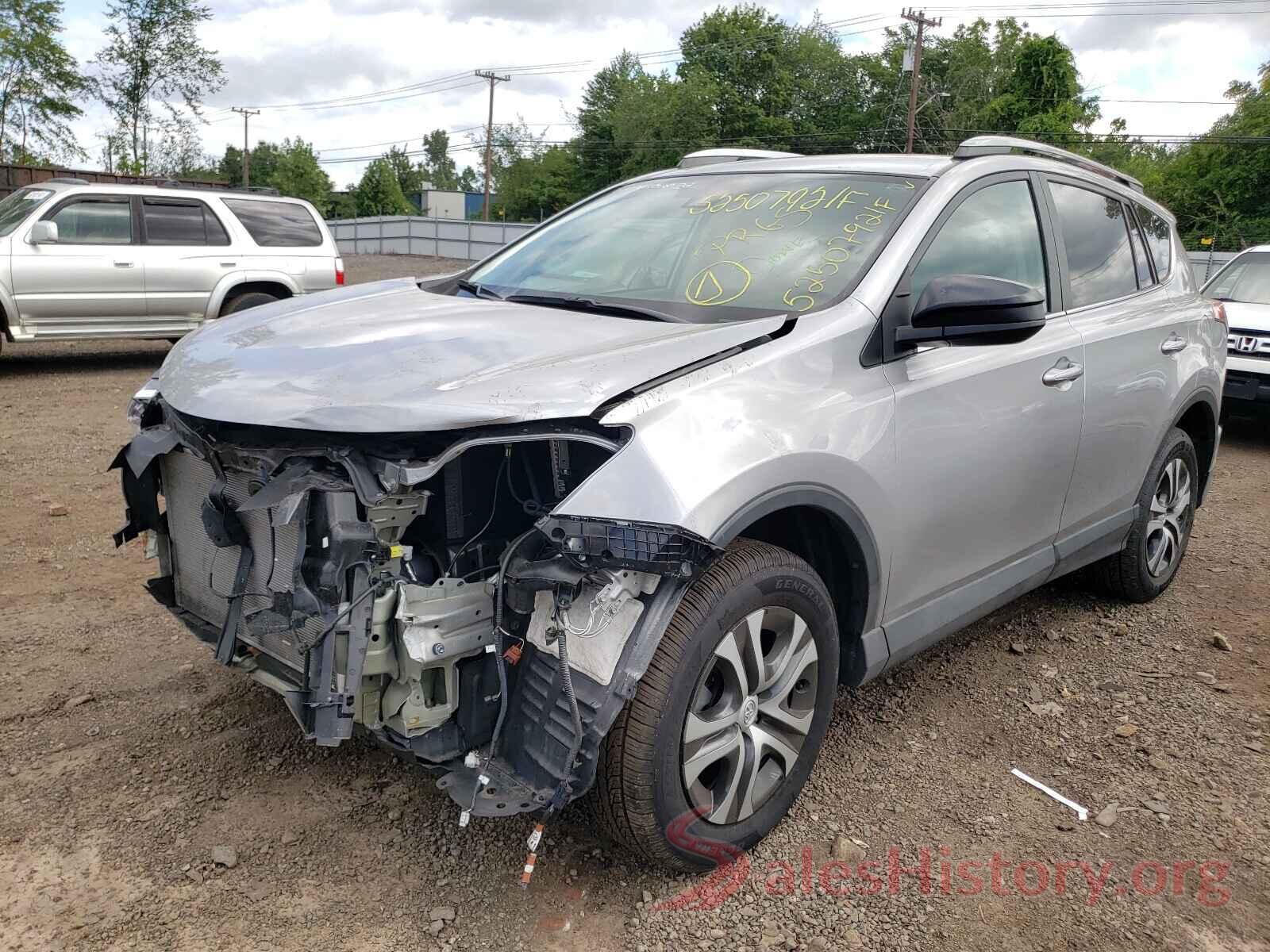 2T3BFREV3JW721491 2018 TOYOTA RAV4