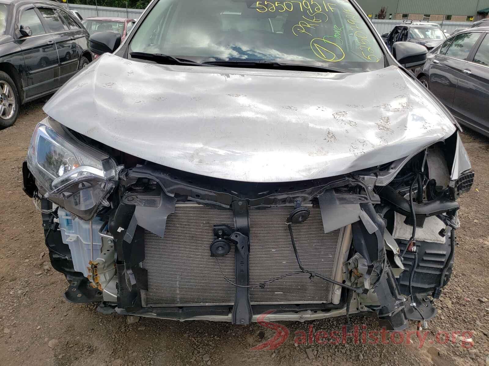 2T3BFREV3JW721491 2018 TOYOTA RAV4