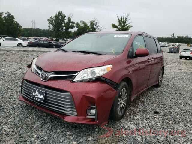 5TDYZ3DC8JS909049 2018 TOYOTA SIENNA