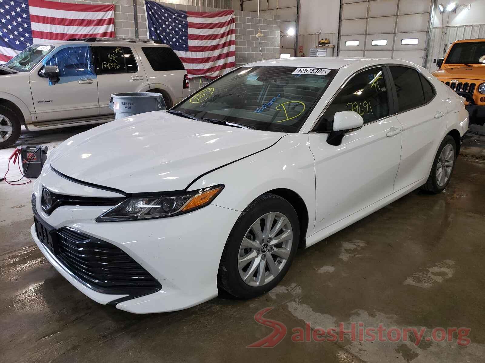 4T1B11HK3JU647547 2018 TOYOTA CAMRY